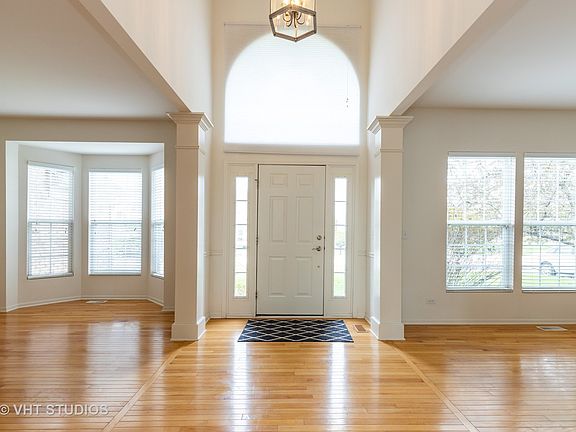 2nd image of 36573 Sagebrush Ct