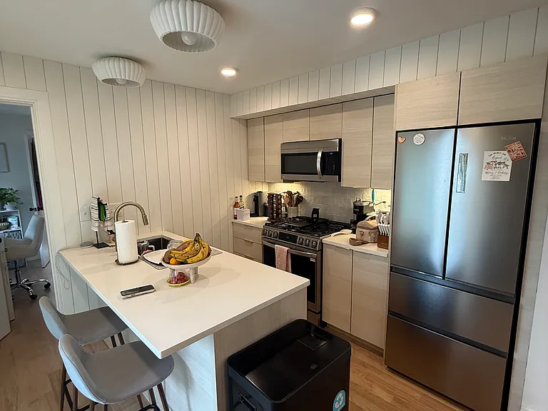 92 Chelsea St #3 — Photo 1