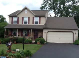 128 Chestnut Ridge Dr, Orwigsburg, PA 17961