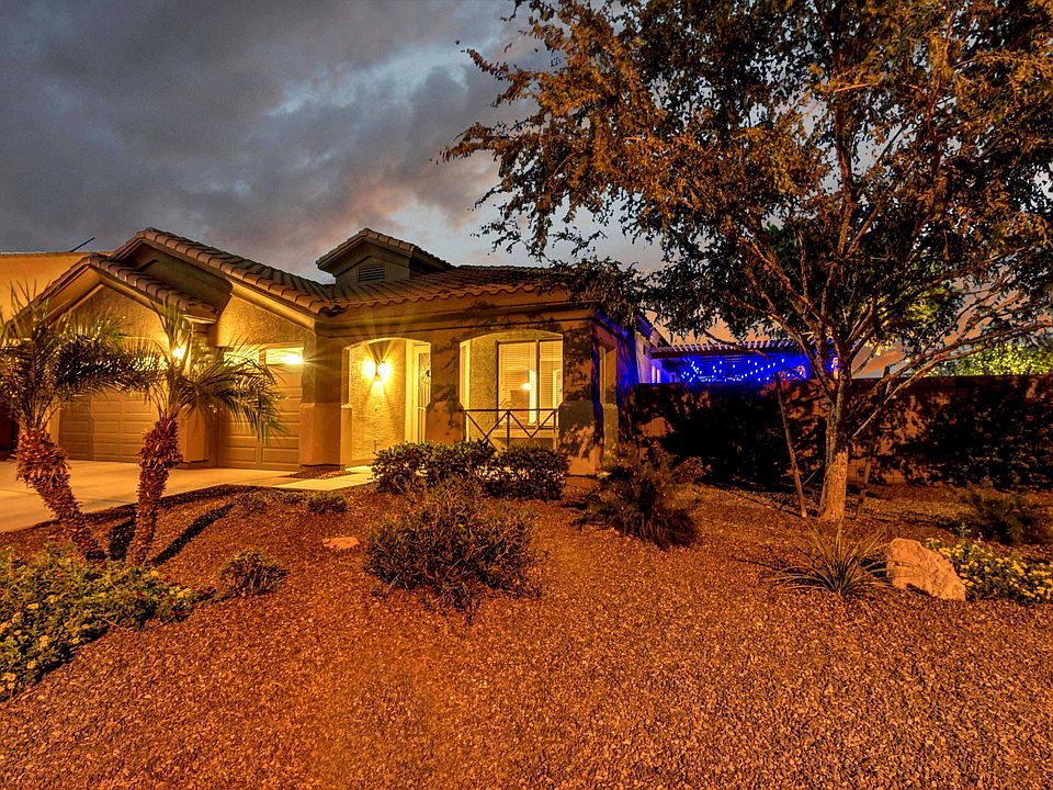 1st image of 1316 E Carob Pl