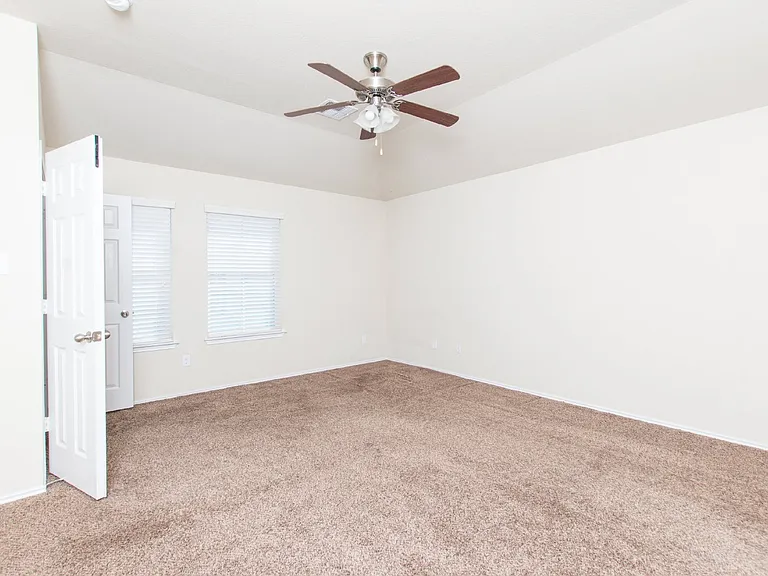 3007 Black Orchid Dr — Photo 23