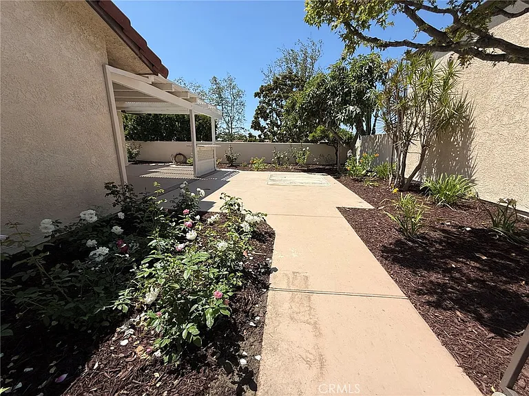 860 Calle Del Sol — Photo 21