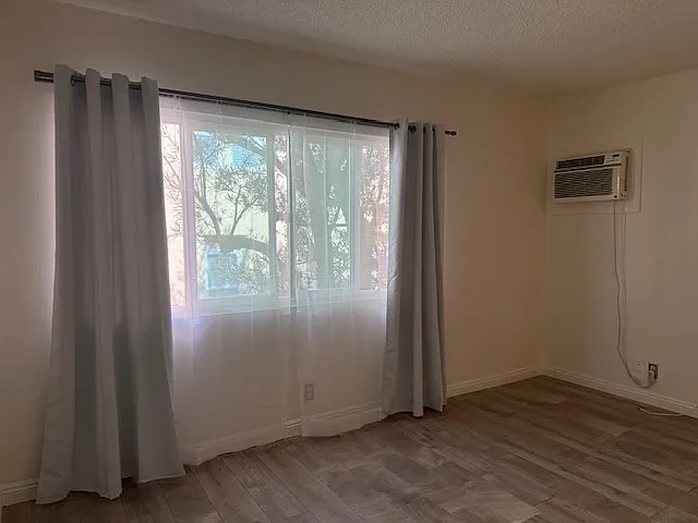 Studio, $1,700 — Photo 2