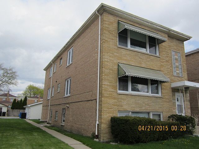 2nd image of 2544 W 111th St
