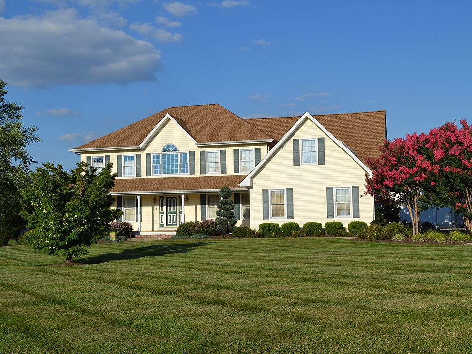 1st image of 154 Bakerfield Dr
