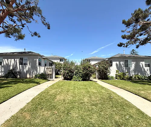 2074 Felspar St Photo 1