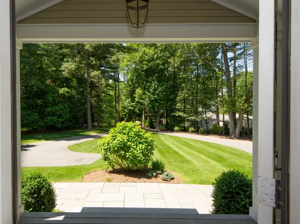 474 King St, Cohasset, MA 02025