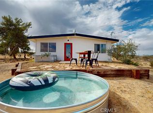 1271 Dakota Ln, Landers, CA 92285
