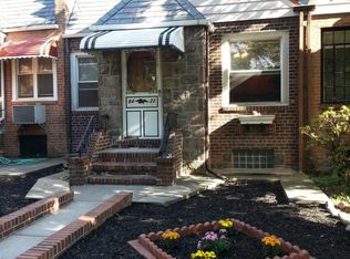 8422 Doran Ave, Ridgewood, NY 11385