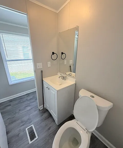 2nd bathroom