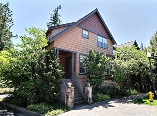 10152 SW Windwood Way, Portland, OR 97225