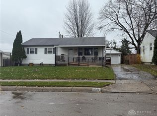 160 Locust Dr, Fairborn, OH 45324