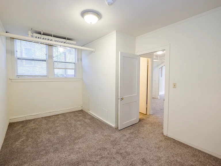 3220 Garfield Avenue — Photo 33