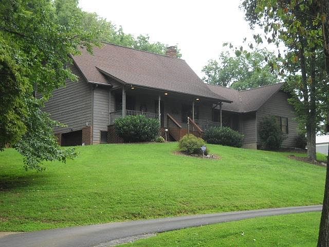 1st image of 352 Shelby Ave
