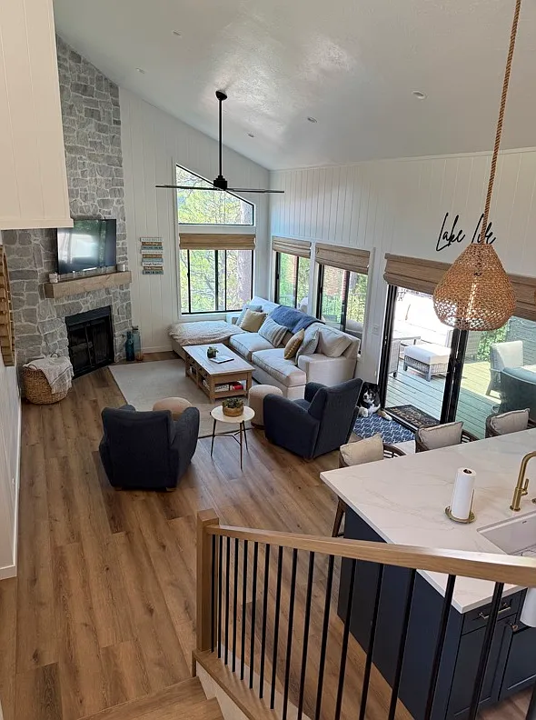 3 bed, 1263 sqft, $2,450 — Photo 1