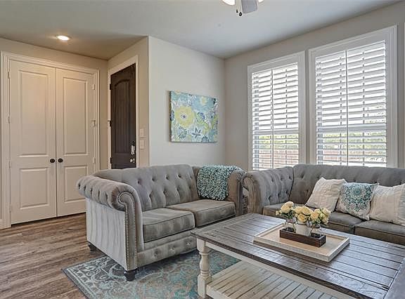 4th image of 4737 Ladrillo Ln