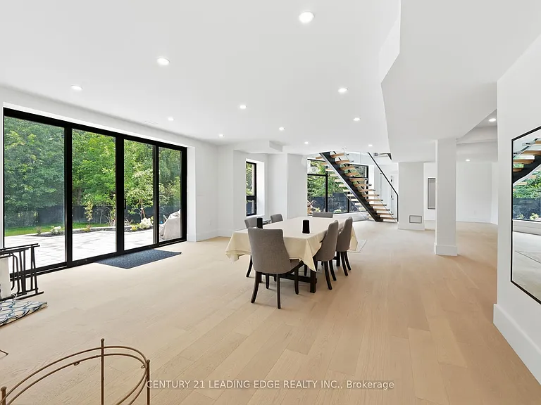 1362 Devon Rd — Photo 38