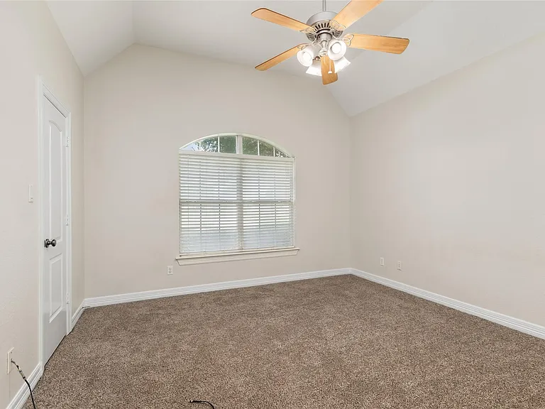 19907 Stone Lake Cir — Photo 19