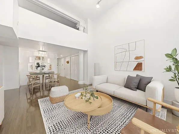 250 Mercer St APT C318, New York, NY 10012