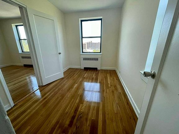 3rd image of 66-01 99th St #E6e