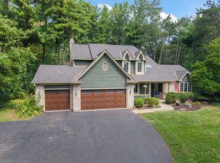 4010 Terry Ave, Crystal Lake, IL 60014