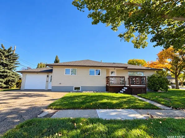 418 4th AVENUE W, Kindersley, SK S0L 1S0