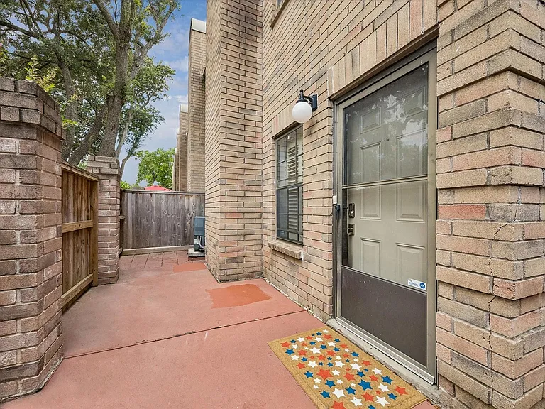 9850 Pagewood Ln #1507 — Photo 2