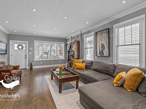4th image of 6844 Manse St