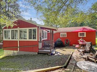 107 Stoney Hill Rd, Dingmans Ferry, PA 18328