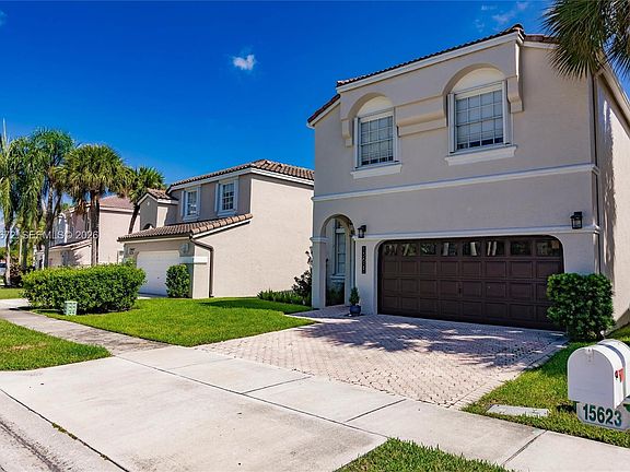 3rd image of 15623 NW 5th St