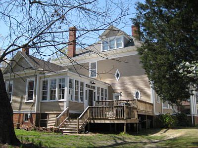 2nd image of 111 N Greene St