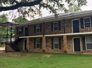 411 East Dr, Baton Rouge, LA 70806