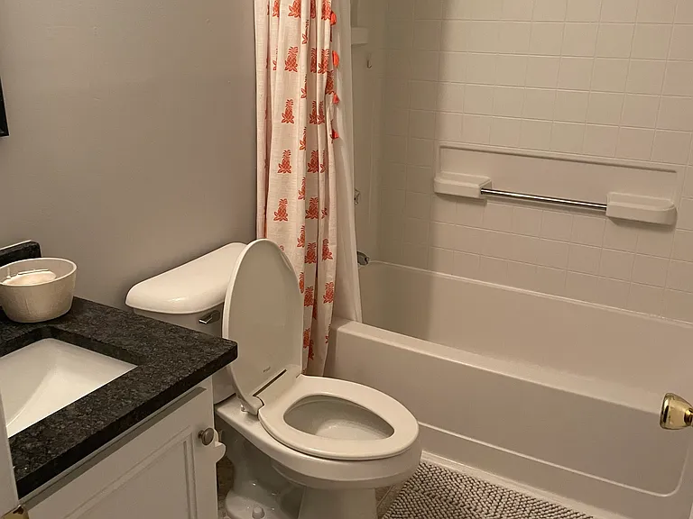 529 Darby Glen Ln — Photo 4