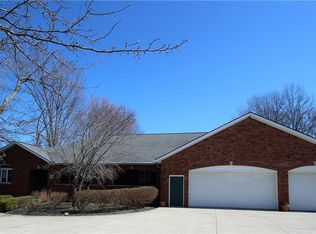 2909 Lost Nation Rd, Willoughby, OH 44094