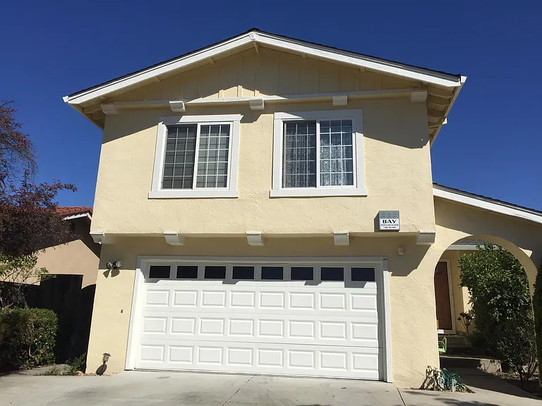 183 Indian Hill Pl — Photo 1
