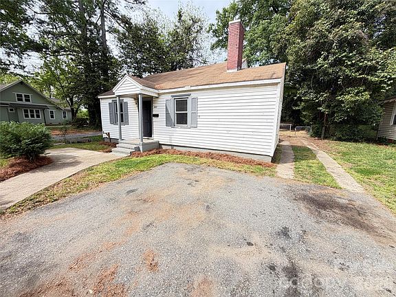 3rd image of 2212 Camp Greene St