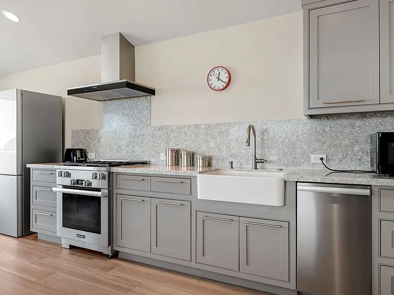 2700 Vista Oceano Ln — Photo 17