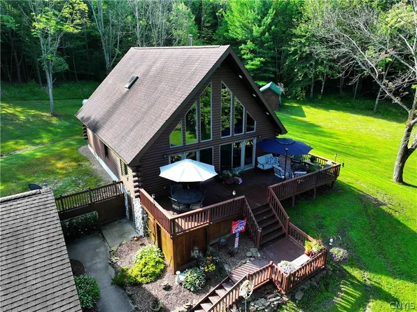 6943 Howard Rd, Friendship, NY 14739