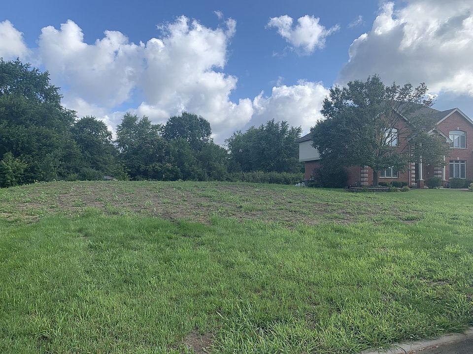 2nd image of 3707 Antholl St