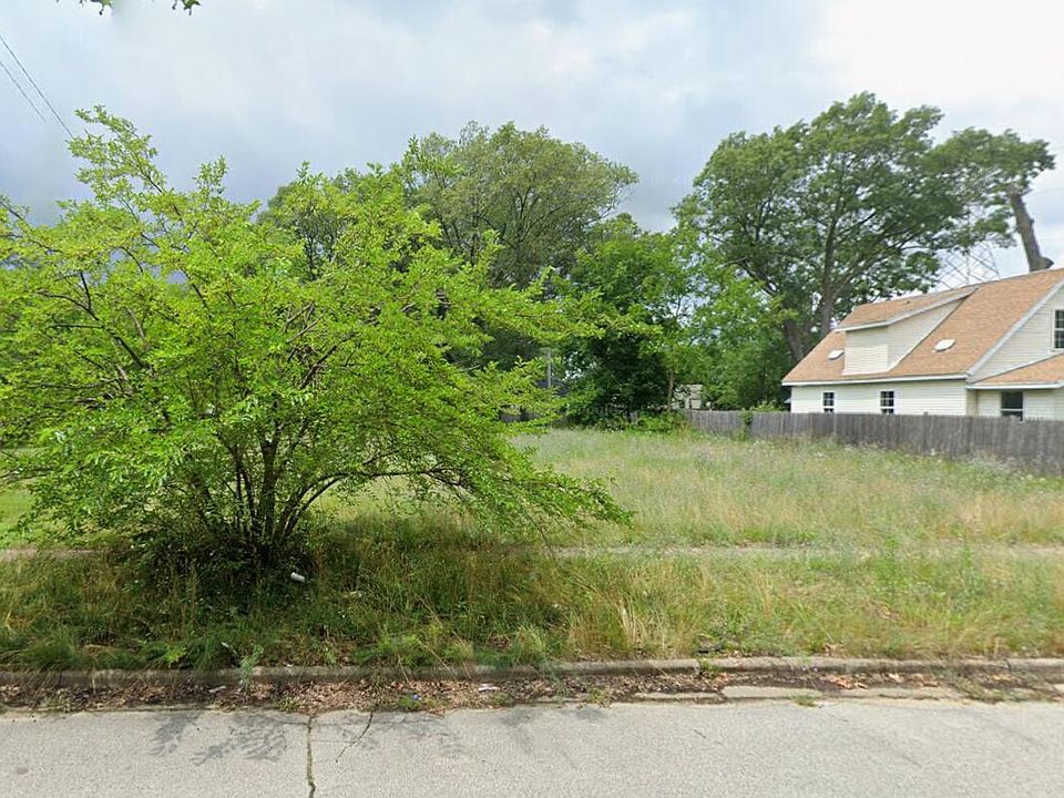 1st image of 2021 Elwood St