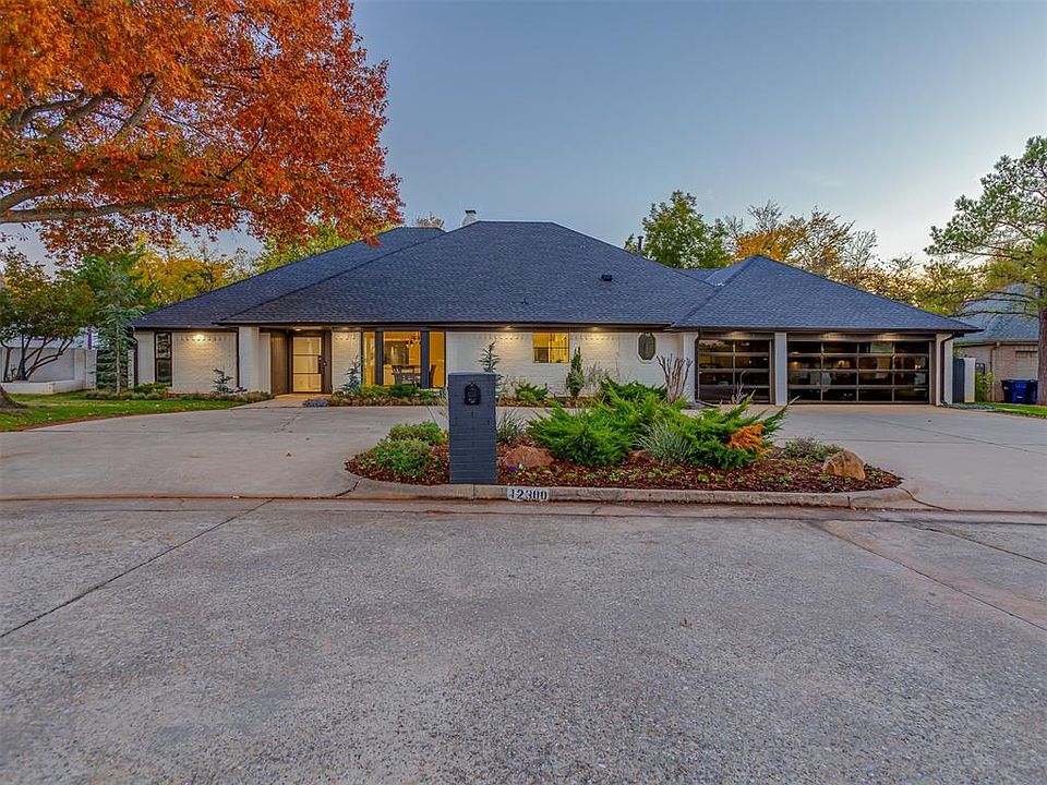 1st image of 12300 Deerwood Cir