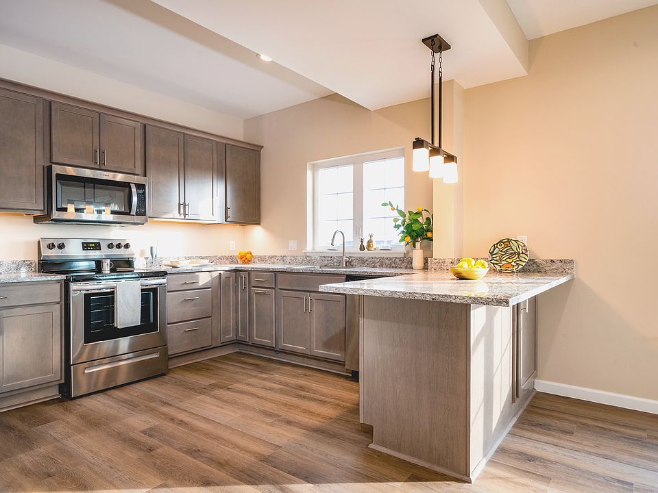 Premier 2br Open Kitchen