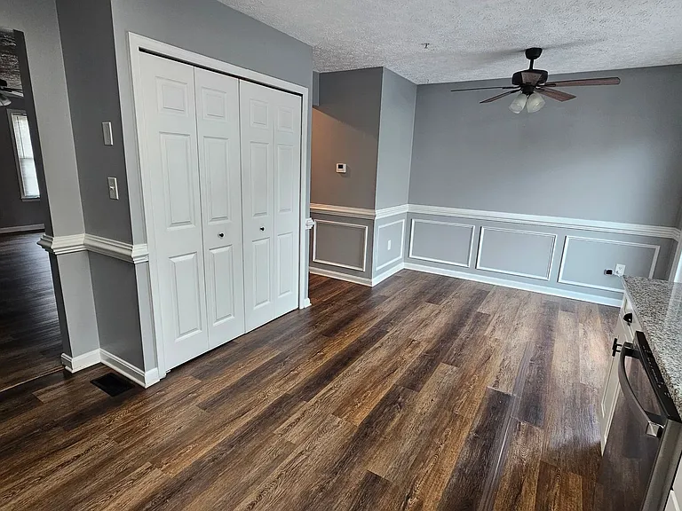 20140 Daniels Cir — Photo 9