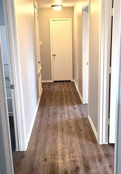 8506 Adams Hill Dr — Photo 24