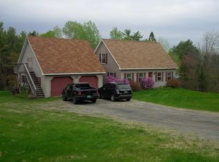 1738 South Rd, Bradford, VT 05033