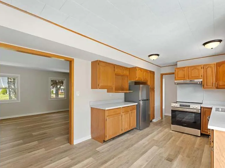 21 Huntington Ln — Photo 8