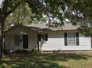 4201 Marks Pl, Fort Worth, TX 76116