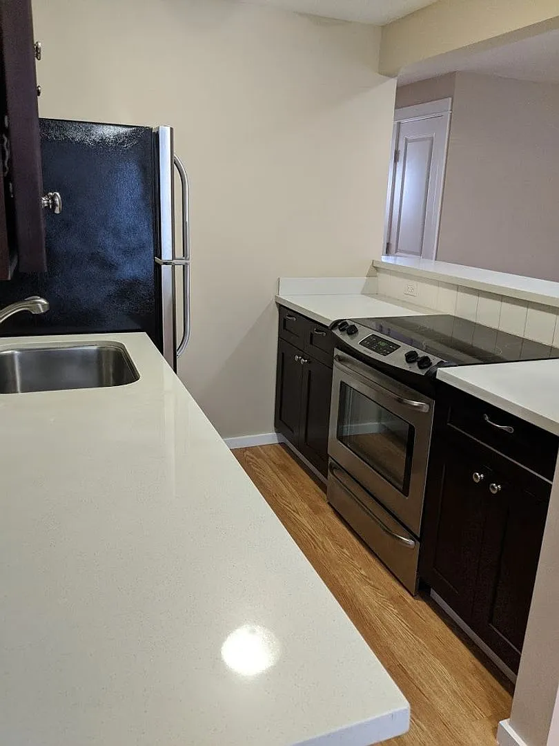 Kacee Apartments — Photo 3