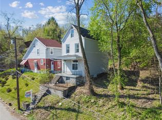 4810 Columbo St, Pittsburgh, PA 15224