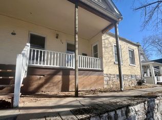 714 E 6th St, Alton, IL 62002